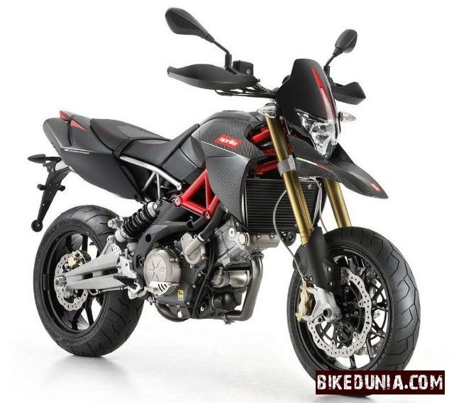 Aprilia Dorsoduro 750 Factory