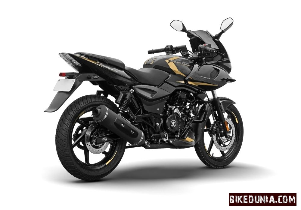 Bajaj Pulsar 220F 2026