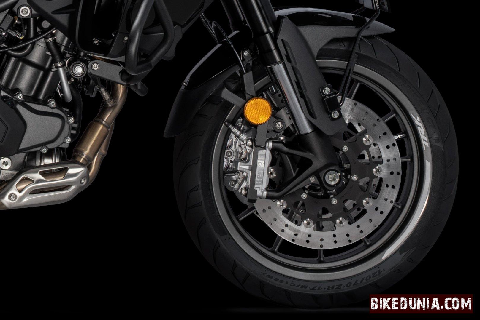 Benelli TRK 552