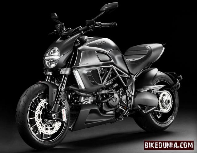 Ducati Diavel Dark