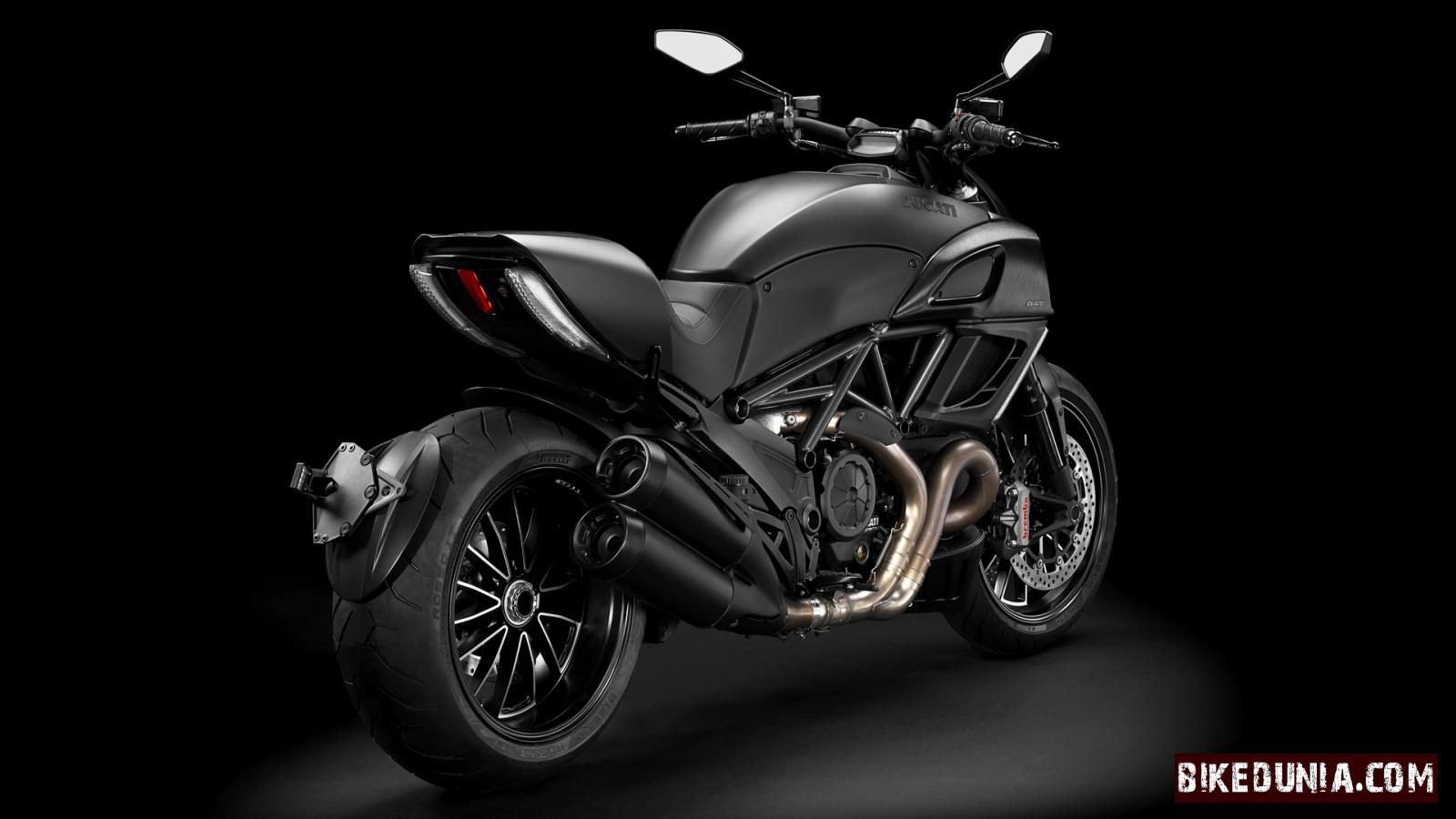 Ducati Diavel Dark
