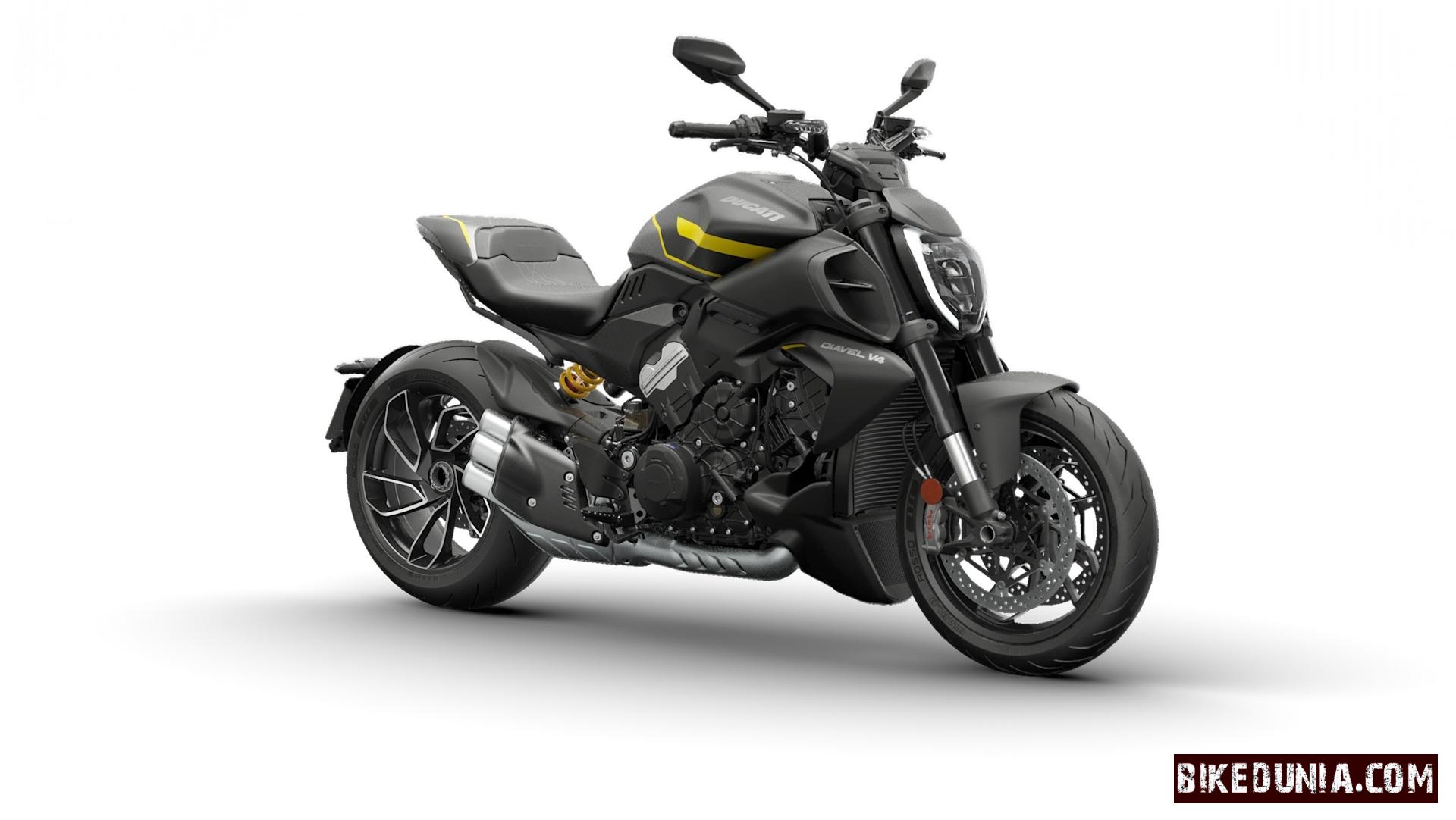 Ducati Diavel V4 Black Roadster Livery