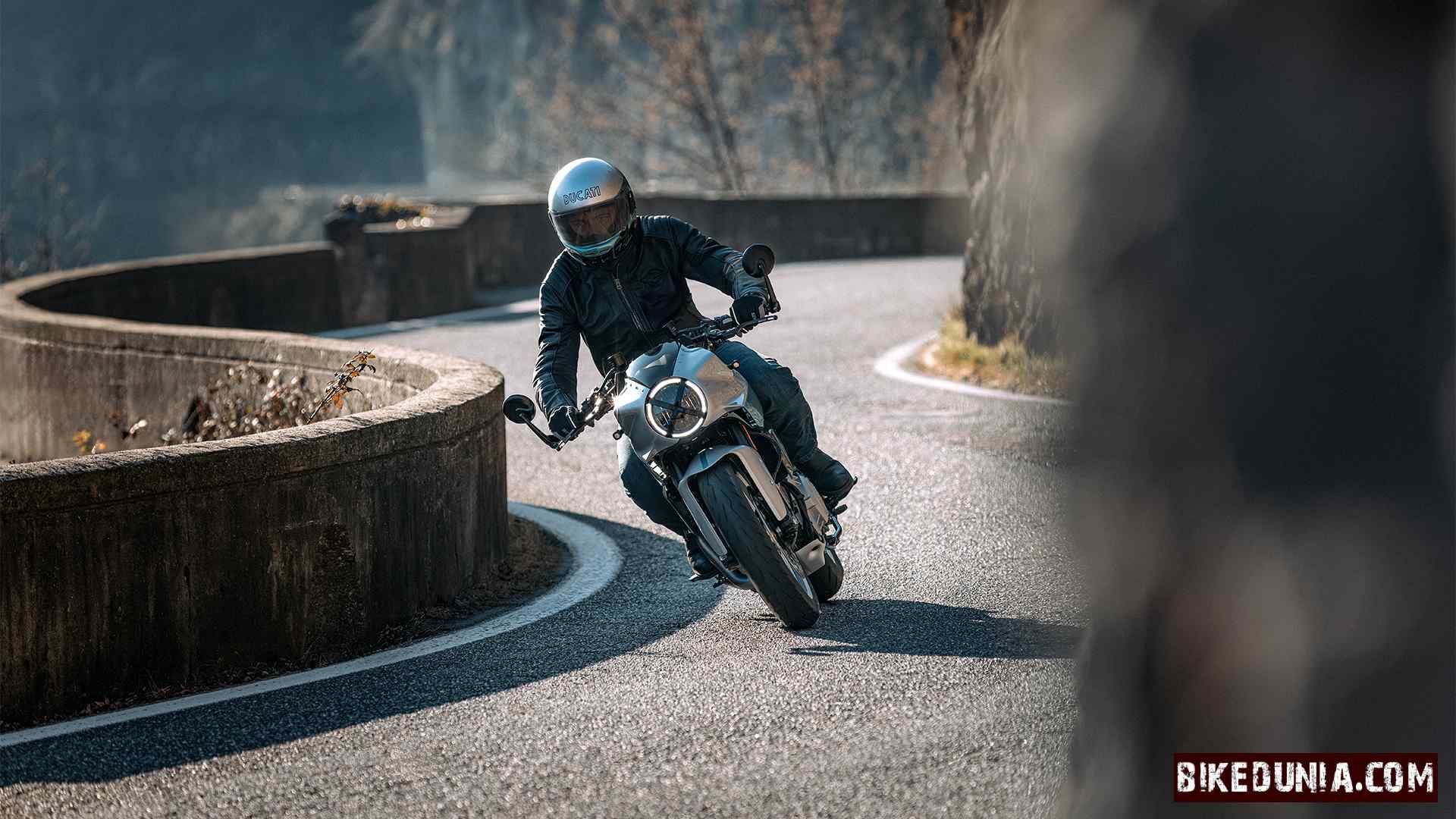 Ducati Formula 73