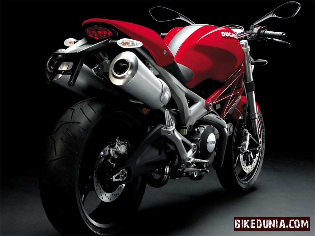 Ducati Monster 795