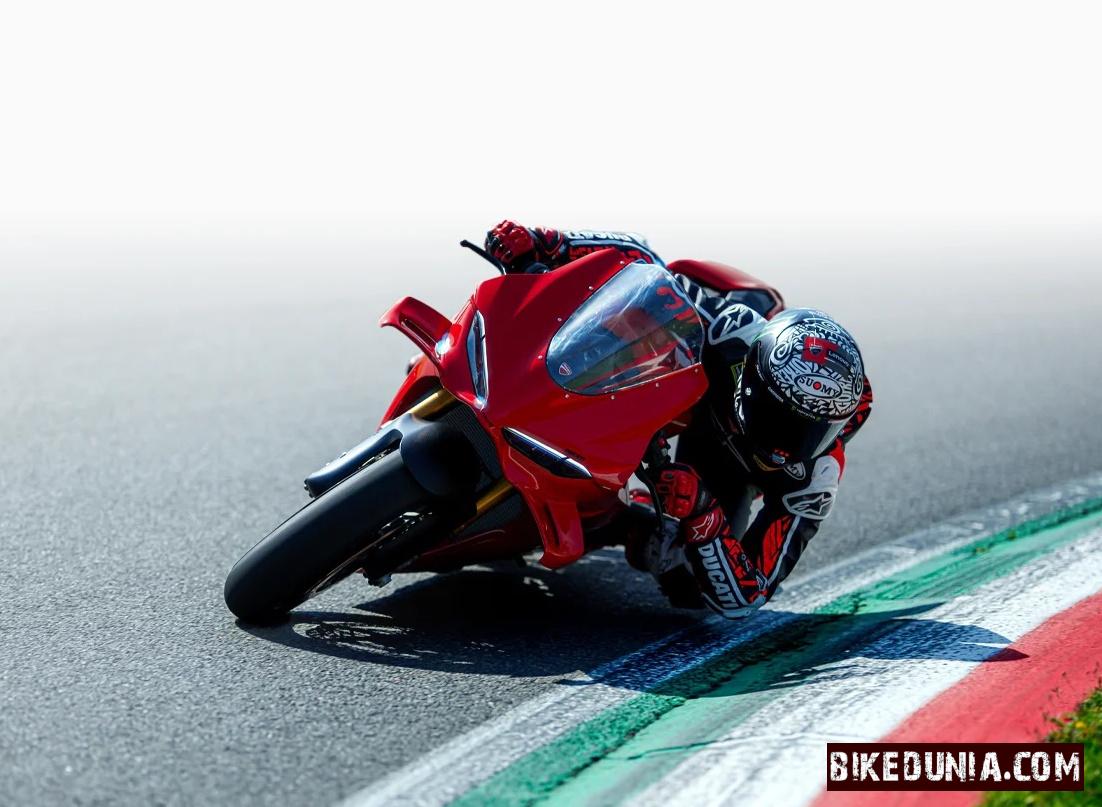 Ducati Panigale V4 2025