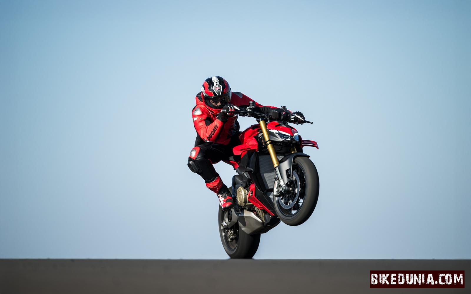 Ducati Streetfighter V4S 2025