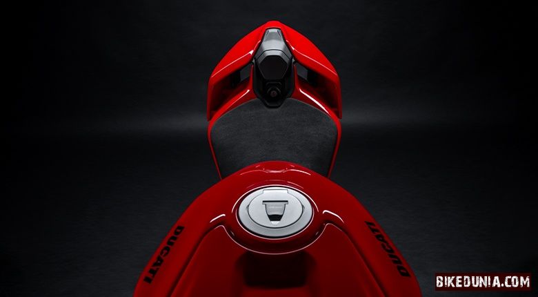 Ducati Streetfighter V4S 2025