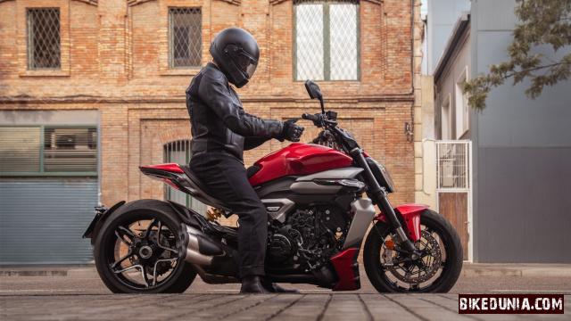 Ducati XDiavel V4