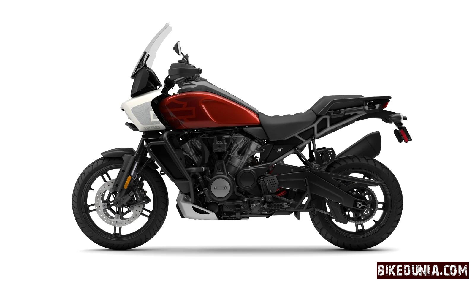 Harley Davidson 2024 Pan America 1250 Special Red Rock/Birch White