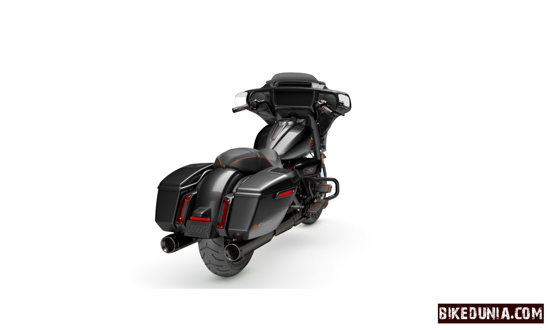 Harley Davidson CVO Street Glide 2025