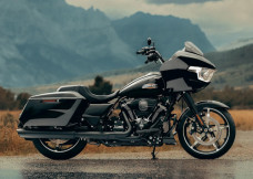 Harley Davidson Road Glide 2025