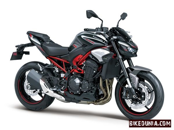 Kawasaki Z900 2025