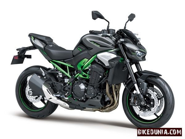 Kawasaki Z900 2025