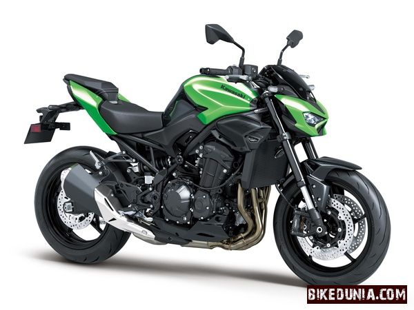 Kawasaki Z900 2026 Candy Lime Green/ Metallic Carbon Gray