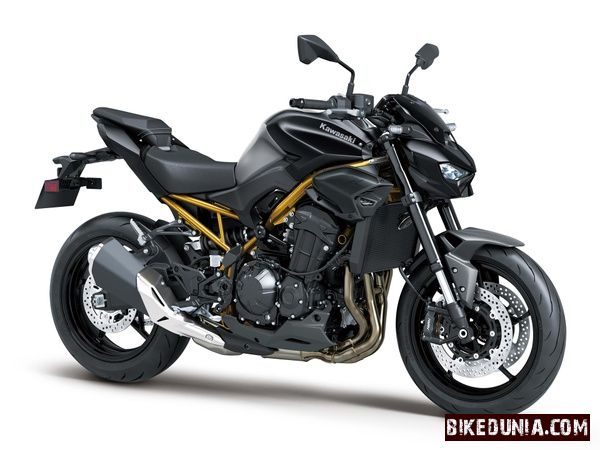 Kawasaki Z900 2026 Metallic Matte Graphene Steel Gray/ Metallic Flat Spark Black