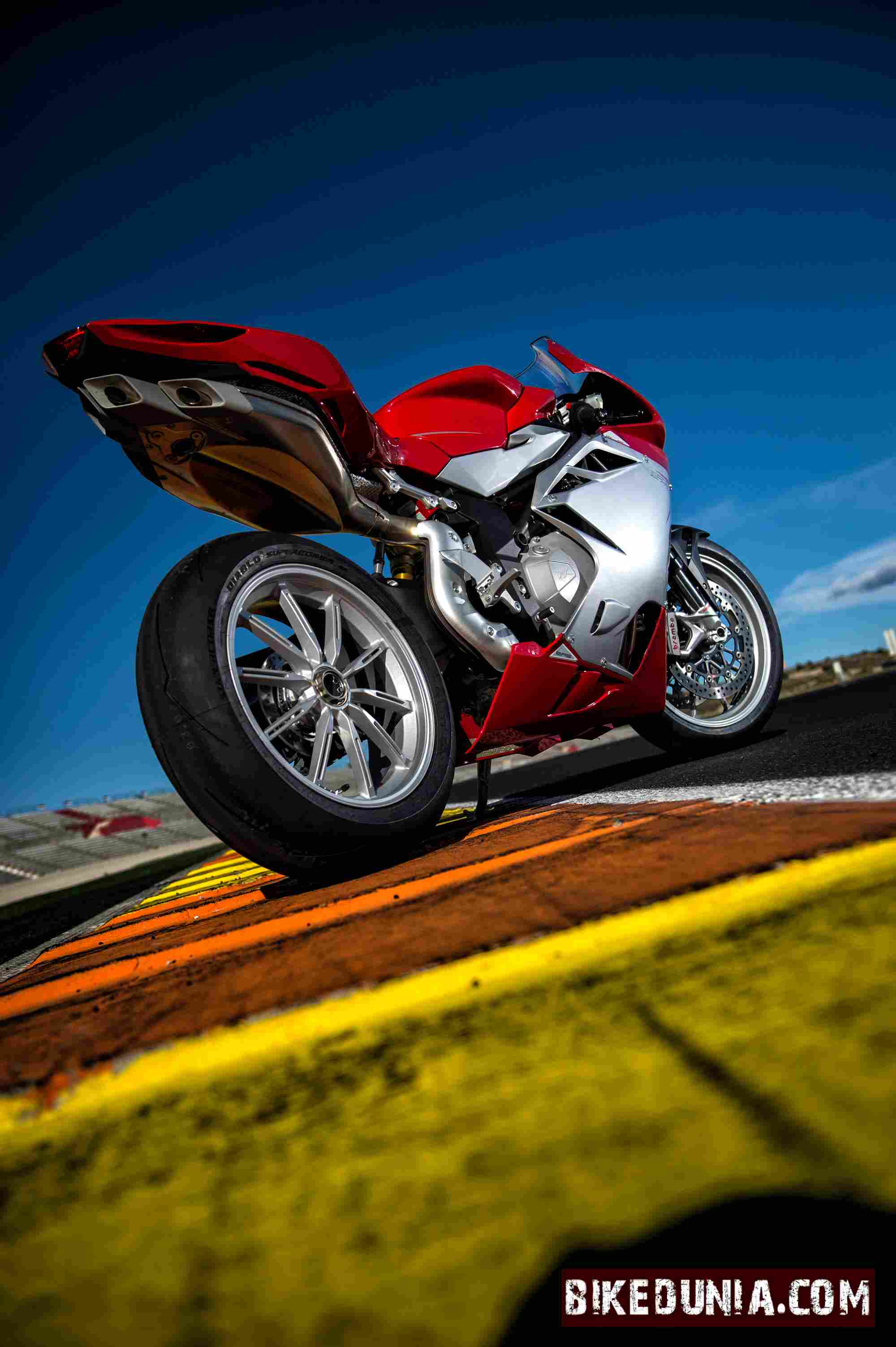 MV Agusta F4