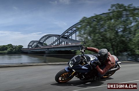 Suzuki Katana