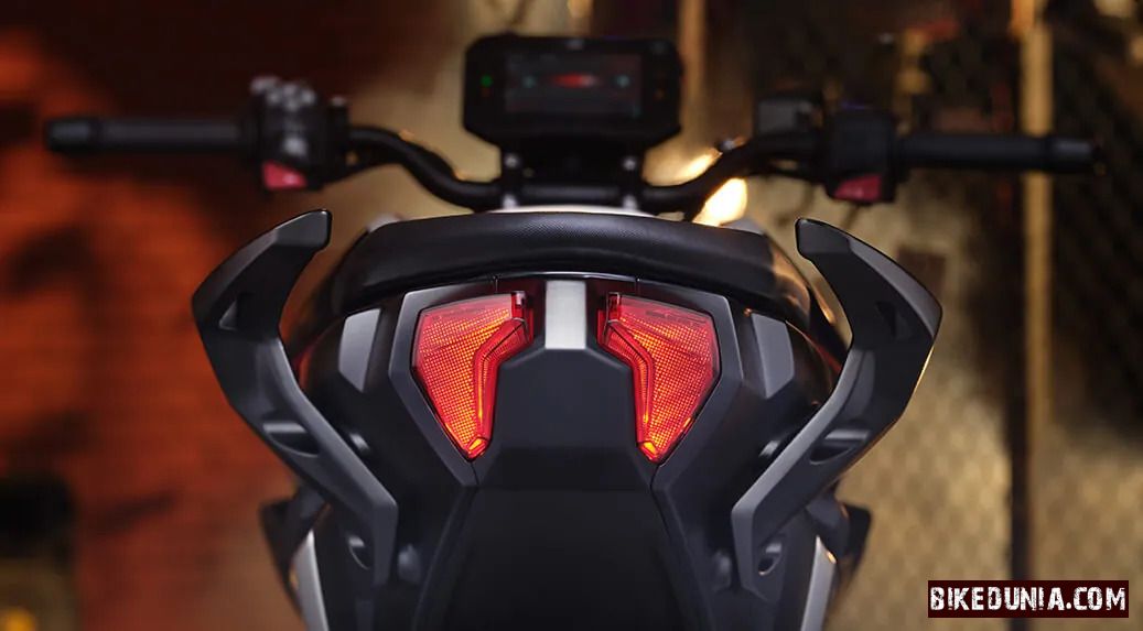 TVS Apache RTR 310 Dynamic twin tail lamp