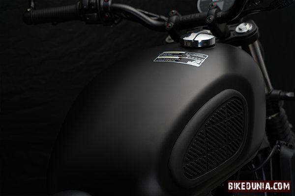 WMoto Bobbie VII