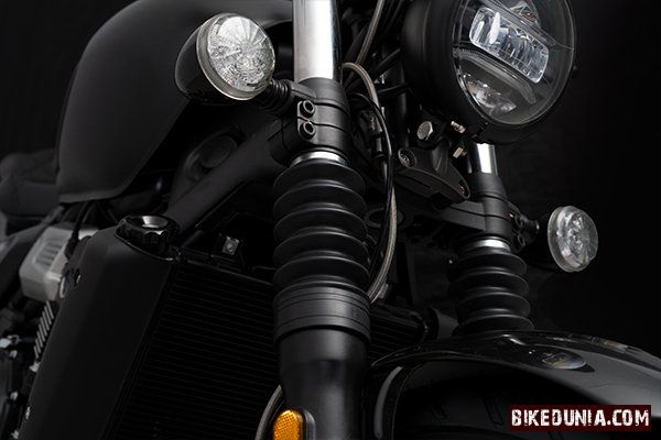 WMoto Bobbie VII