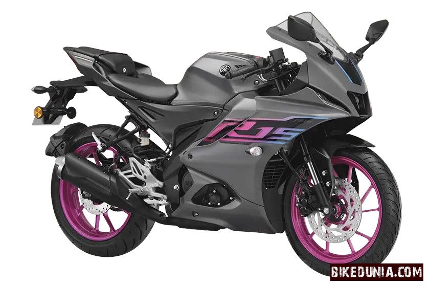 Yamaha R15 V4 Vivid Magenta Metallic