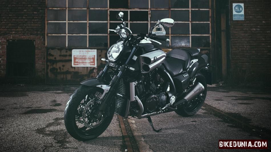 2015 Yamaha VMAX Carbon