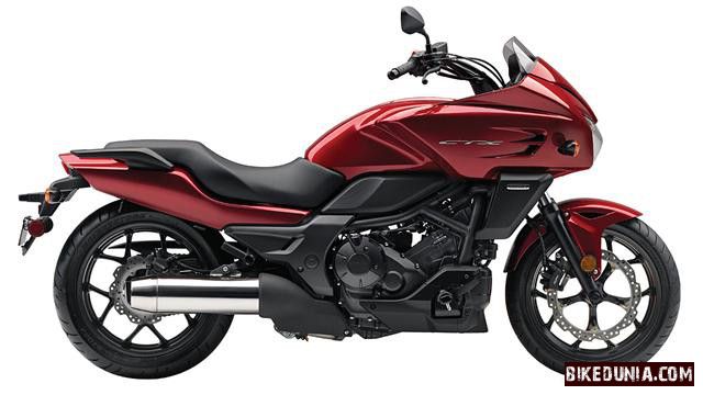 Honda CTX 700