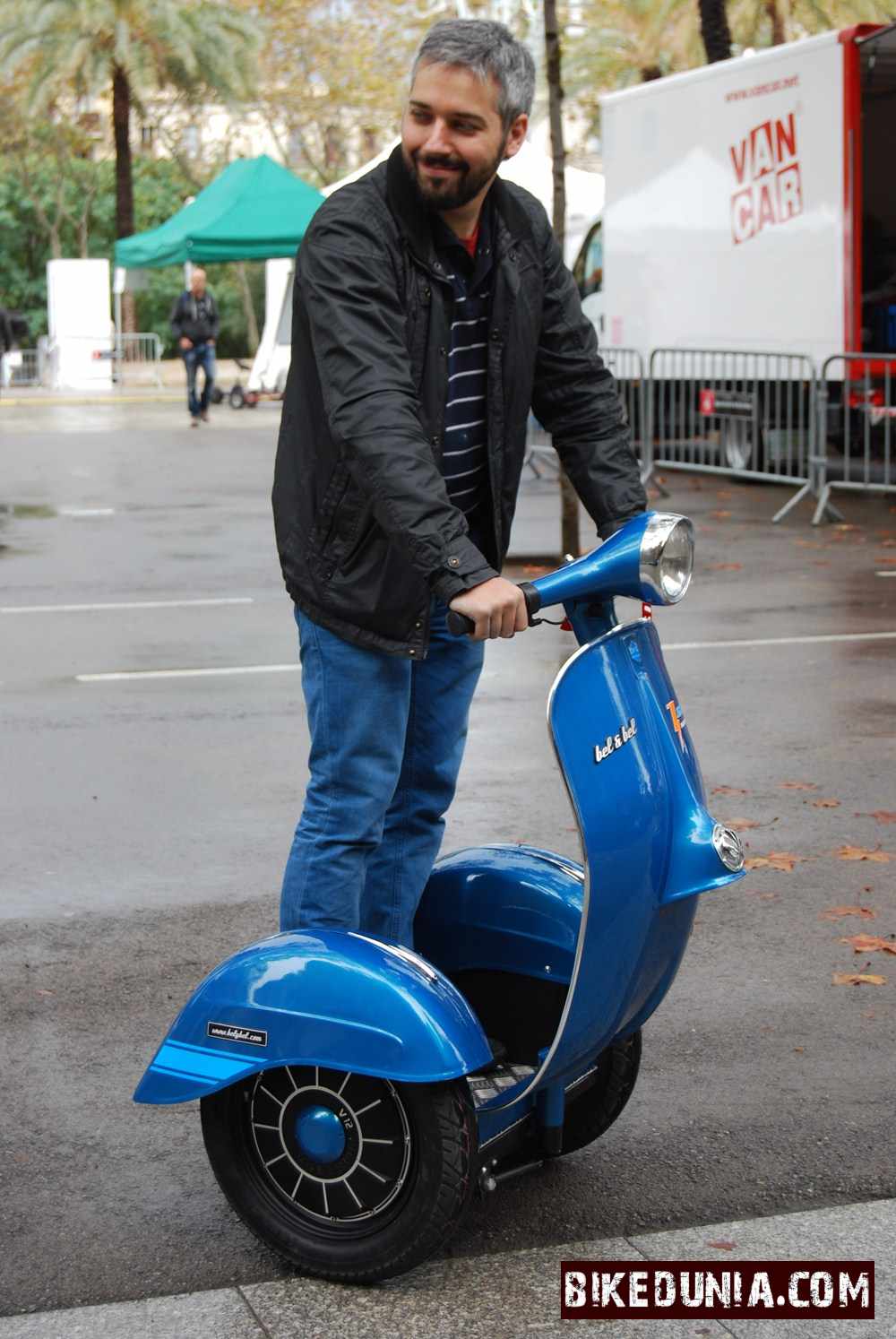 Vespa-inspired Segway Zero Scooter